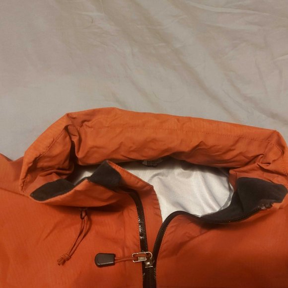 MEC Gore-tex jacket - Picture 3 of 6